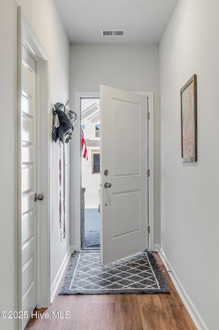 2049 Wild Indigo Circle NW, Calabash, NC 28467