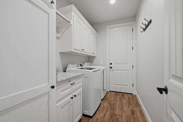 206 Modoc Trail, Lake Kiowa, TX 76240