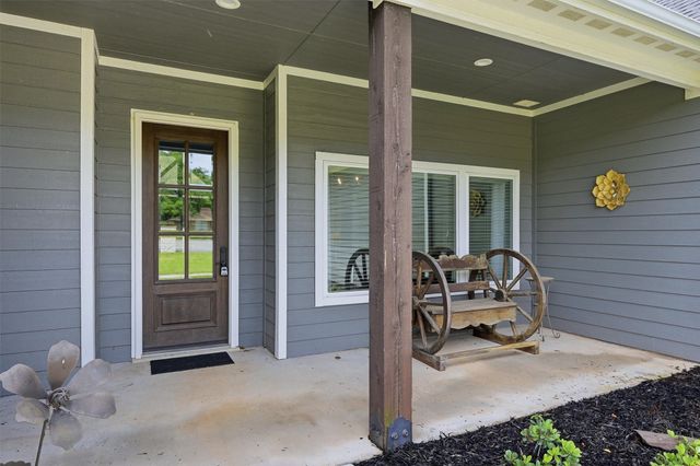 206 Modoc Trail, Lake Kiowa, TX 76240