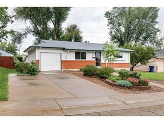 44 Glenmore Rd, Pueblo, CO 81001