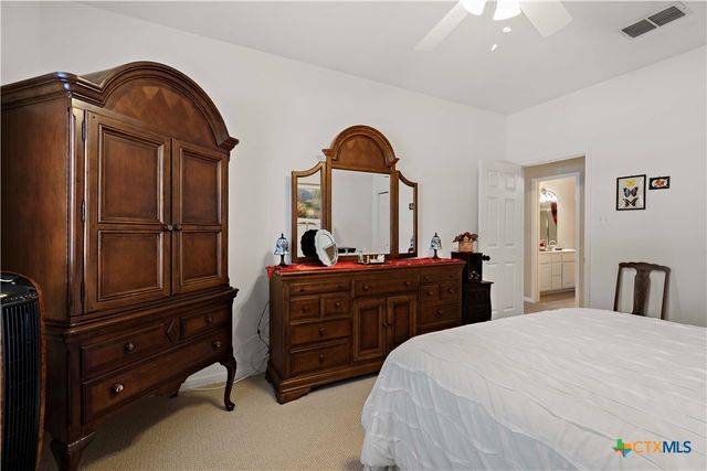 628 Mission View Court, New Braunfels, TX 78130