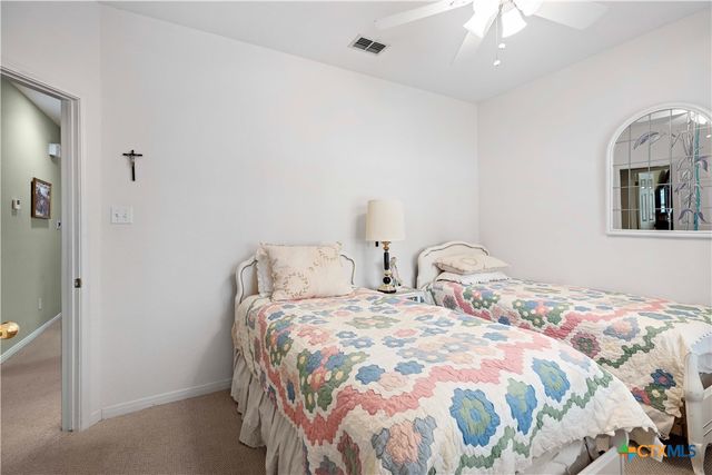 628 Mission View Court, New Braunfels, TX 78130