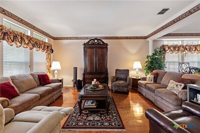 628 Mission View Court, New Braunfels, TX 78130