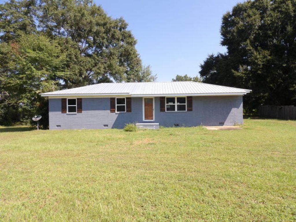 6547 E Highway 134, Midland City, AL 36350