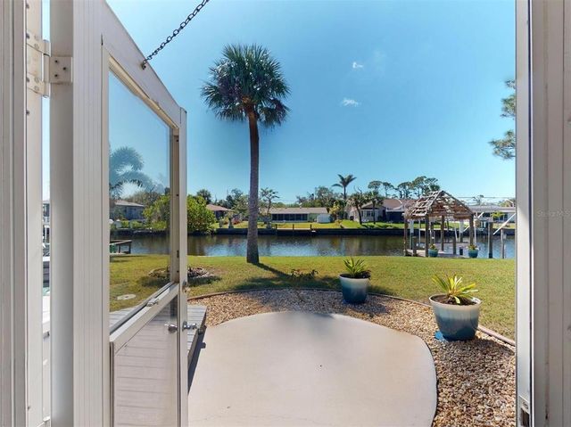 18393 HOTTELET CIRCLE, Port Charlotte, FL 33948