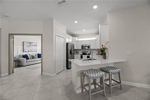 18763 Copperhead CT N, Lehigh Acres, FL 33936