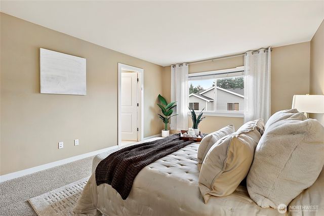 26621 106th Avenue SE, Kent, WA 98030