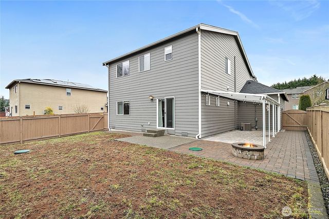 26621 106th Avenue SE, Kent, WA 98030