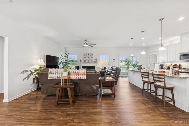 2472 Streamside Drive, Batavia Twp, OH 45103