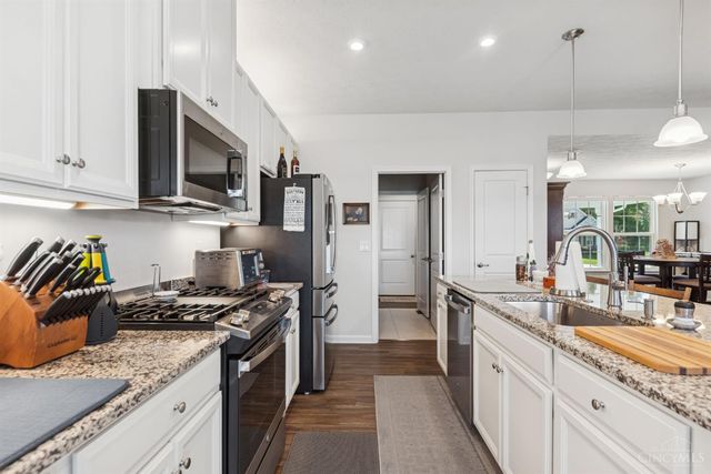 2472 Streamside Drive, Batavia Twp, OH 45103