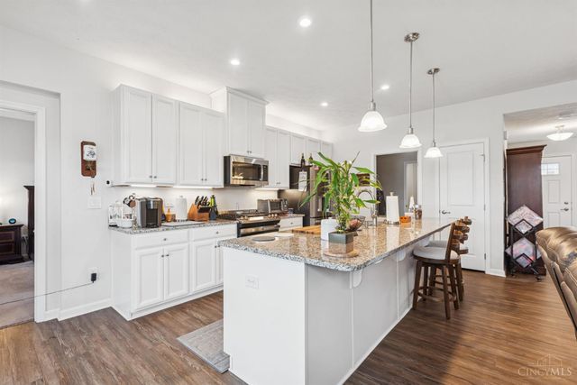 2472 Streamside Drive, Batavia Twp, OH 45103