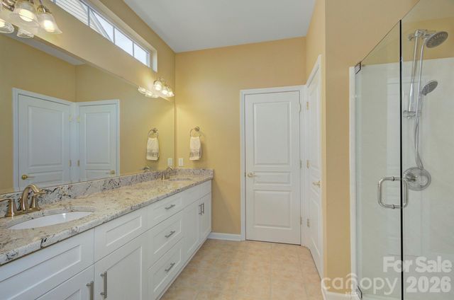 10219 Threatt Woods Drive, Charlotte, NC 28277