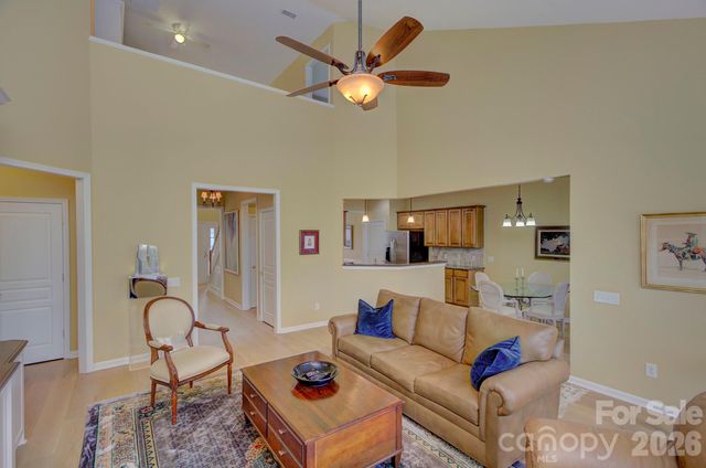 10219 Threatt Woods Drive, Charlotte, NC 28277