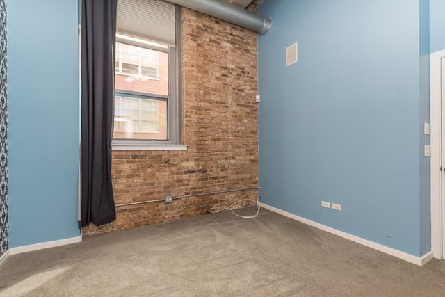 1735 N Paulina Street 206, Chicago, IL 60622
