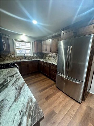 2214 N 21st Street, Kansas City, KS 66104