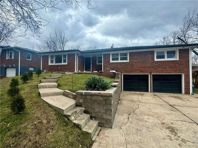 2214 N 21st Street, Kansas City, KS 66104