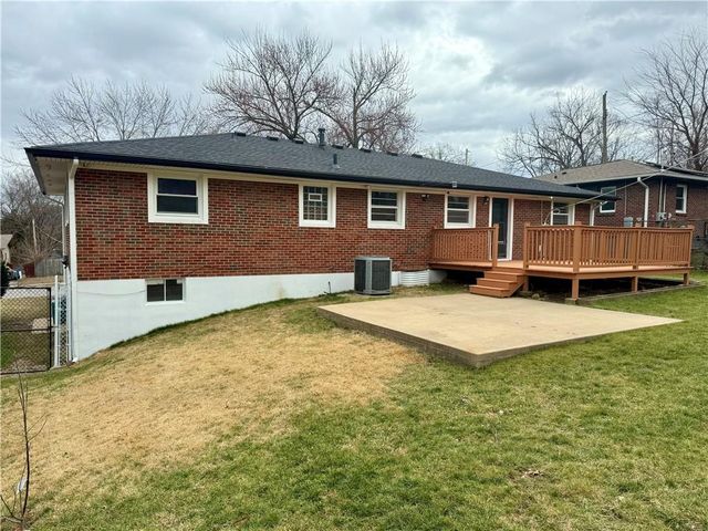 2214 N 21st Street, Kansas City, KS 66104