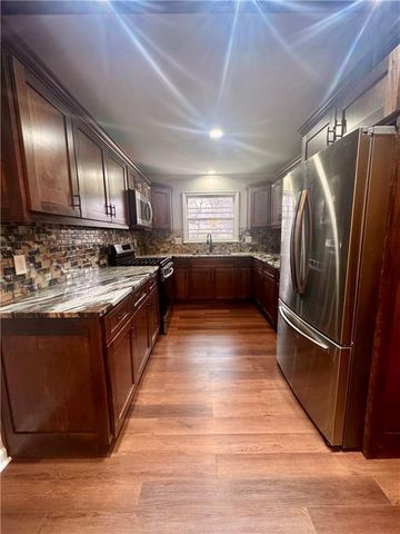 2214 N 21st Street, Kansas City, KS 66104