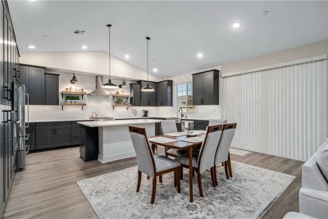 8812 W Dale Drive, Lancaster, CA 93536