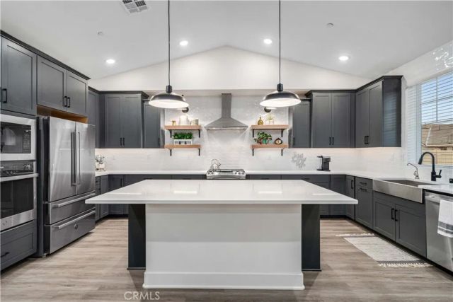 8812 W Dale Drive, Lancaster, CA 93536