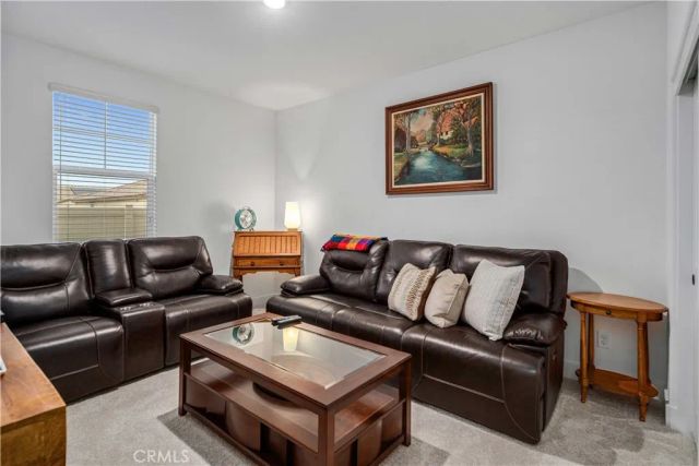 8812 W Dale Drive, Lancaster, CA 93536