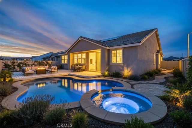 8812 W Dale Drive, Lancaster, CA 93536