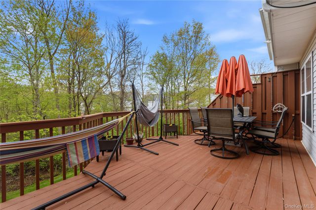 22 Plum Court, Highland Mills, NY 10930