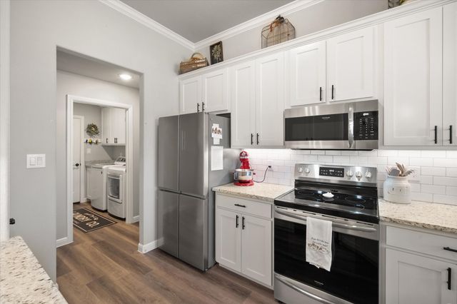 150 Palmer South Court, Palmer, TX 75152