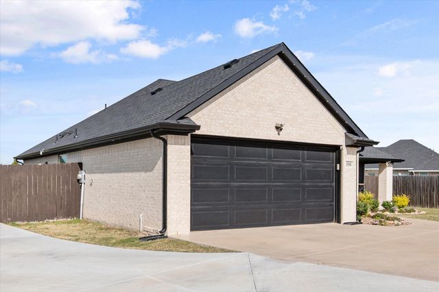 150 Palmer South Court, Palmer, TX 75152