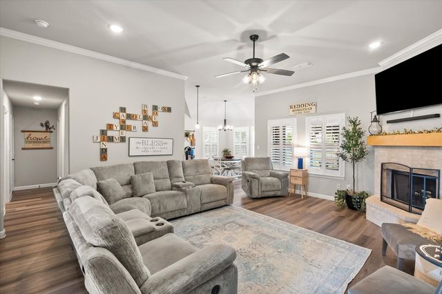 150 Palmer South Court, Palmer, TX 75152