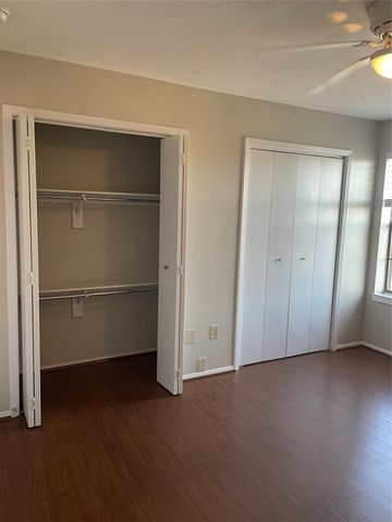 218 N Texas Boulevard 303, Denton, TX 76201