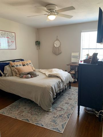 218 N Texas Boulevard 303, Denton, TX 76201