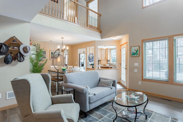 1520 Hunter Hill Road, Hudson, WI 54016