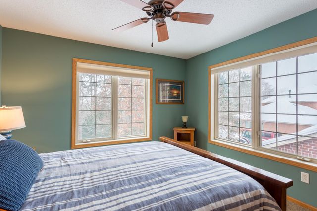 1520 Hunter Hill Road, Hudson, WI 54016