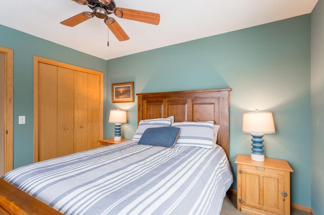 1520 Hunter Hill Road, Hudson, WI 54016