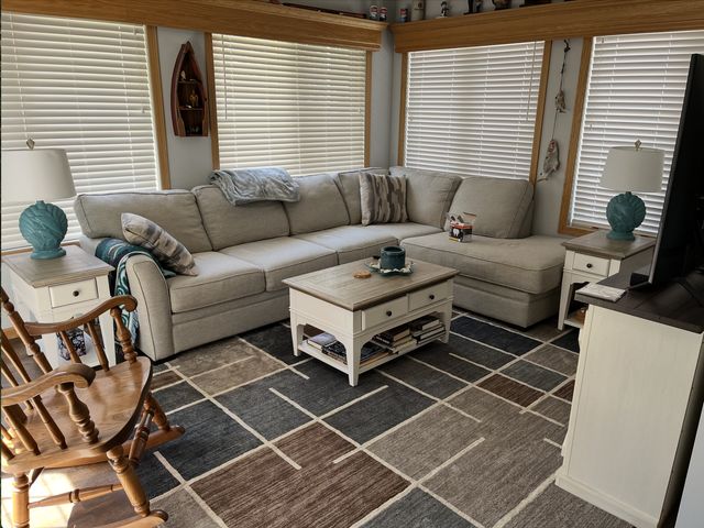 1520 Hunter Hill Road, Hudson, WI 54016