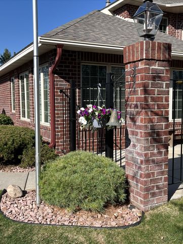 1520 Hunter Hill Road, Hudson, WI 54016