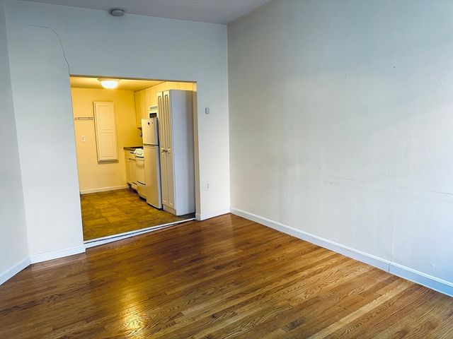 17 South Russell St 5, Boston, MA 02114