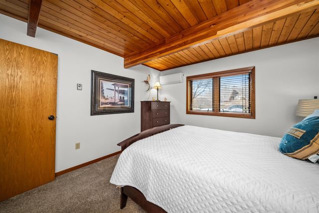 27 Fern Lane, Laconia, NH 03246