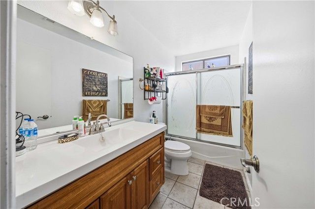 45108 18th St West, Lancaster, CA 93536