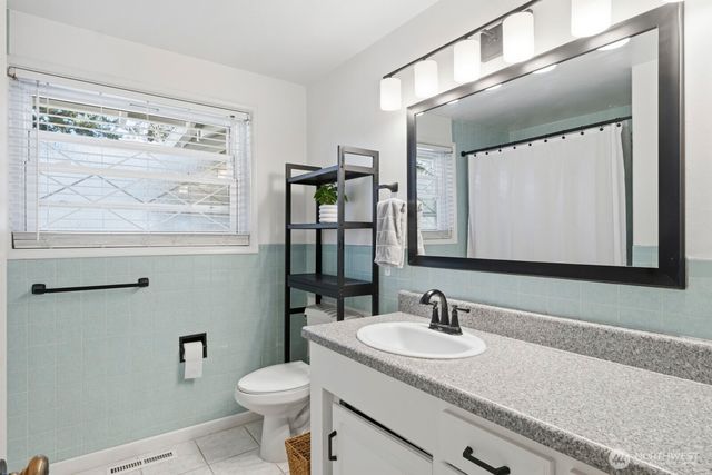 307 Ranger Drive SE, Lacey, WA 98503