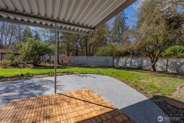 307 Ranger Drive SE, Lacey, WA 98503