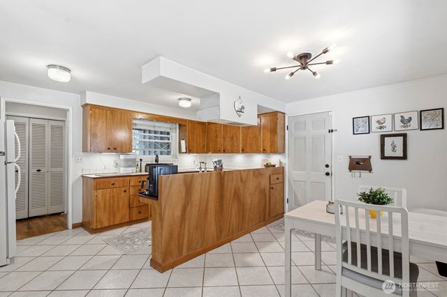 307 Ranger Drive SE, Lacey, WA 98503