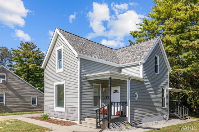 419 Bell Street, Collinsville, IL 62234