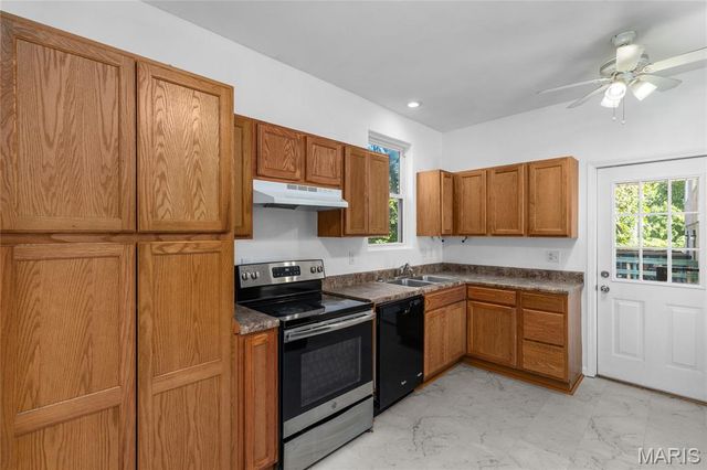 419 Bell Street, Collinsville, IL 62234