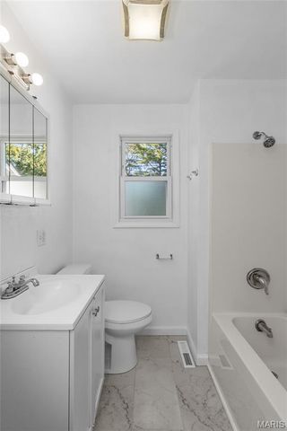 419 Bell Street, Collinsville, IL 62234