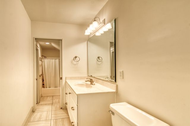 256 Long Ridge Dr., Murrells Inlet, SC 29576