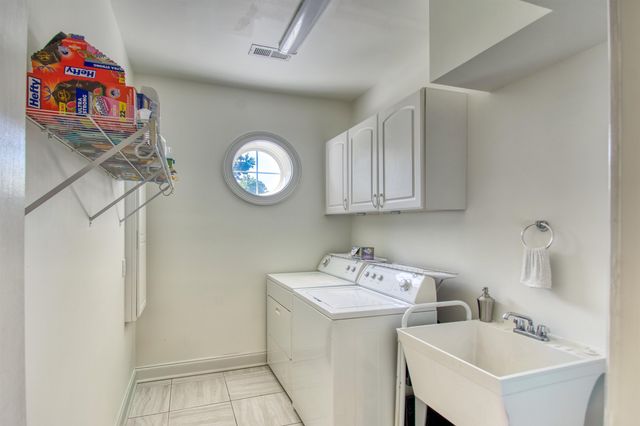 256 Long Ridge Dr., Murrells Inlet, SC 29576