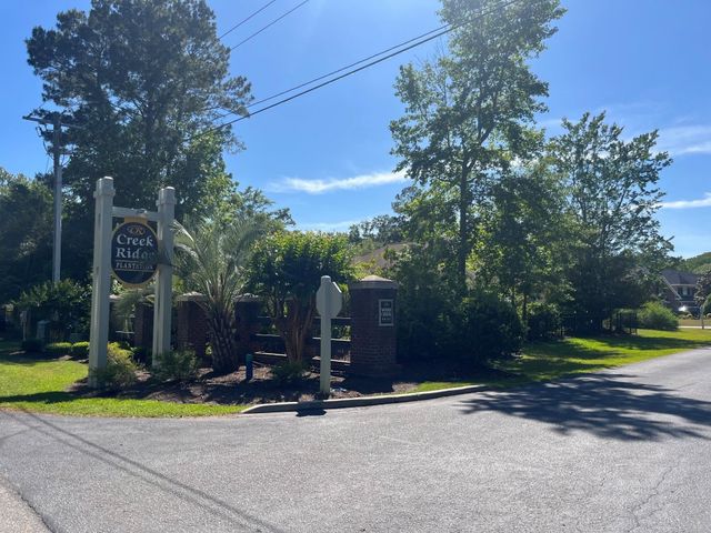 256 Long Ridge Dr., Murrells Inlet, SC 29576