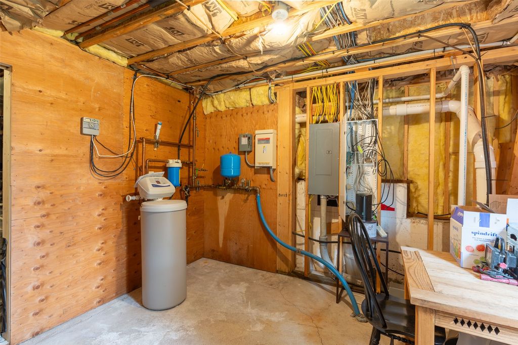 6710 Farm To Market Road, Whitefish, MT 59937 photo 49